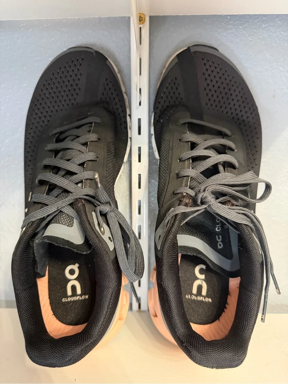 On Cloud Women's Black Peach Athletic Running Shoes - Picture 7 of 7